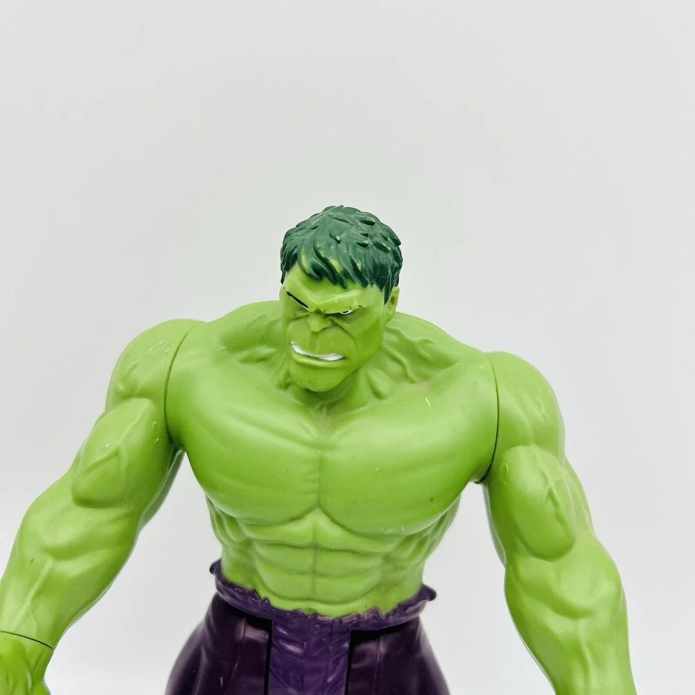 Hulk Action Figure Titans Hero Series 12
